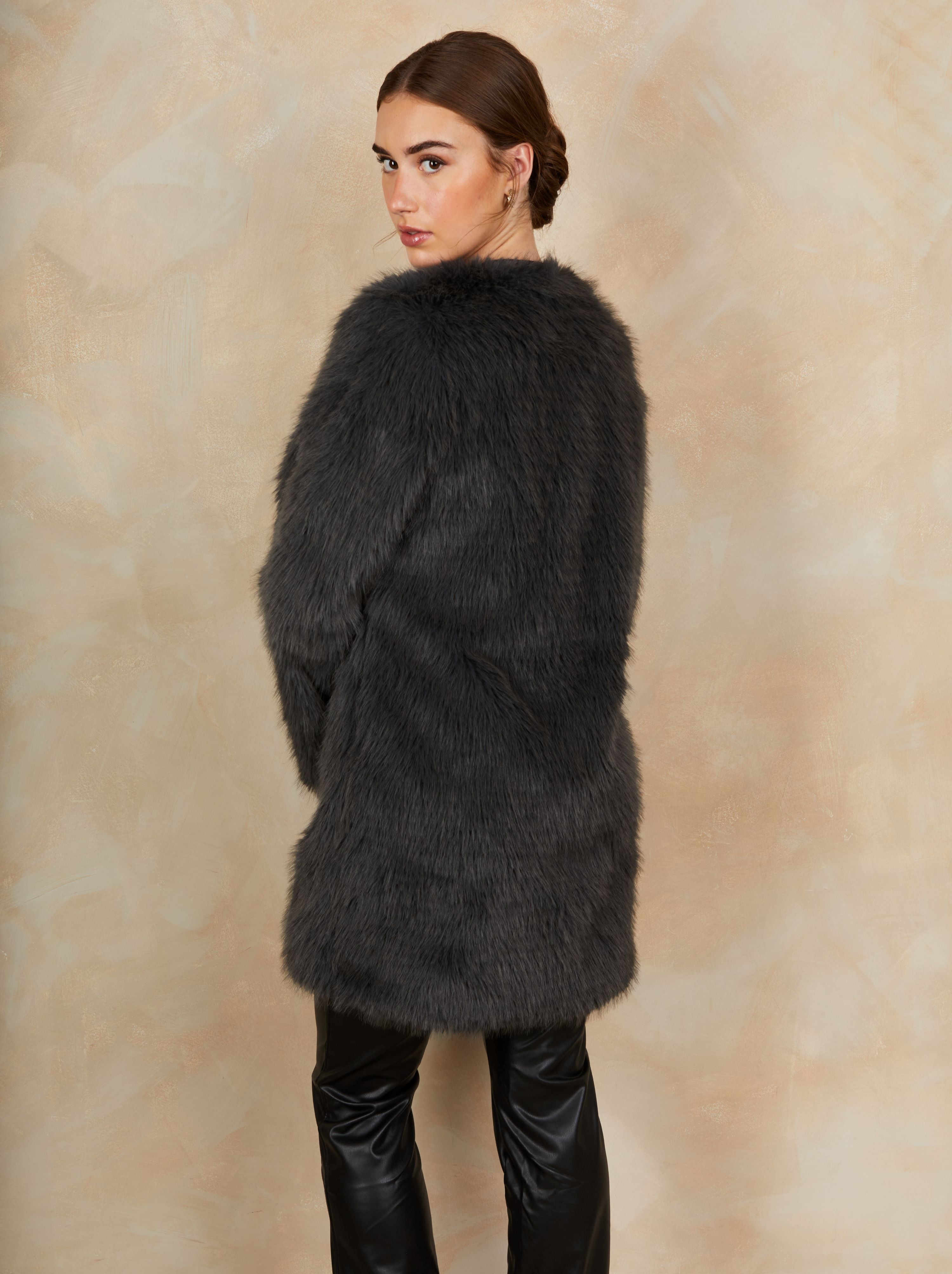 Shaggy Faux Fur Coat in Grey