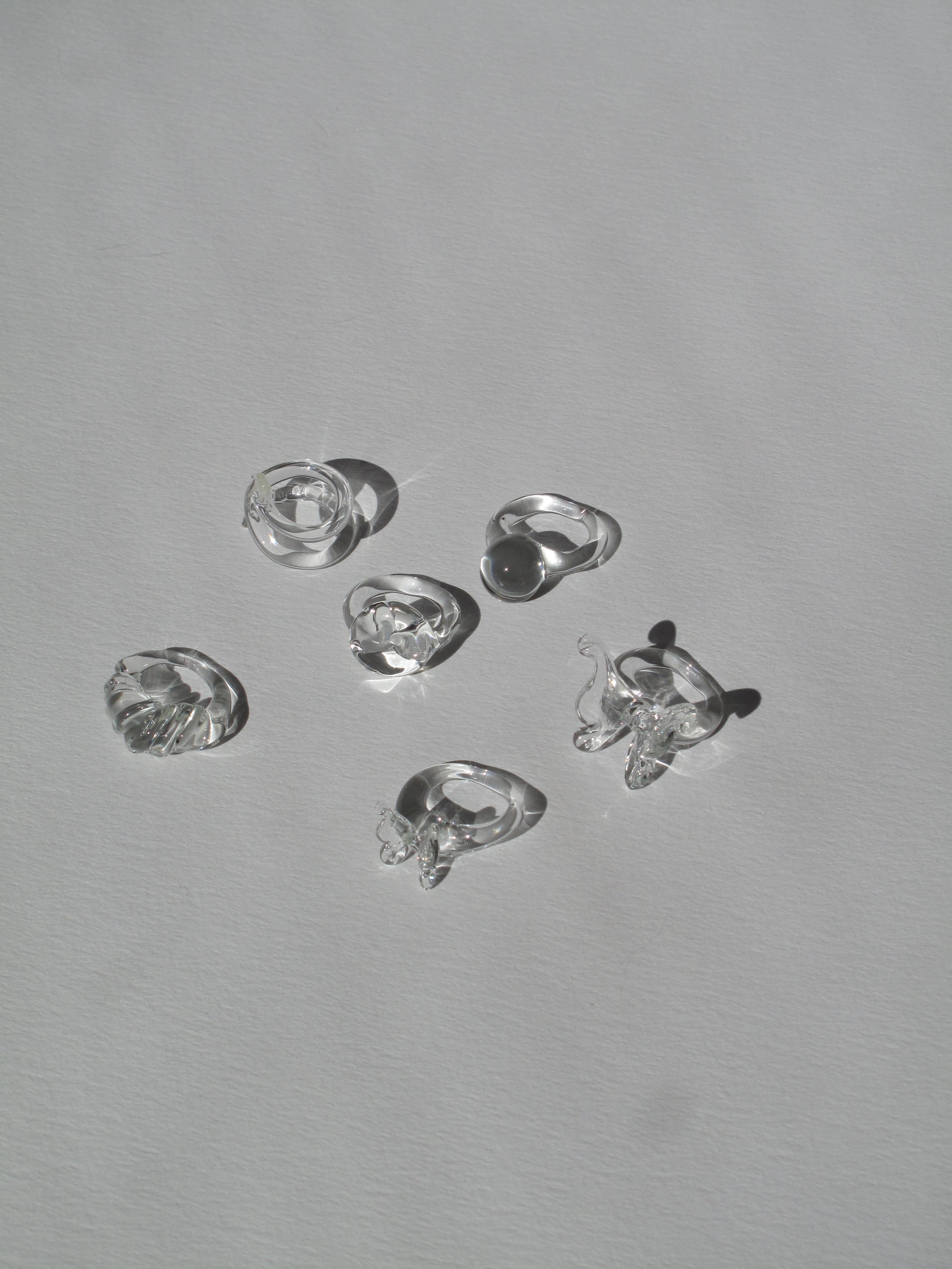 Anillo Botón Transparente