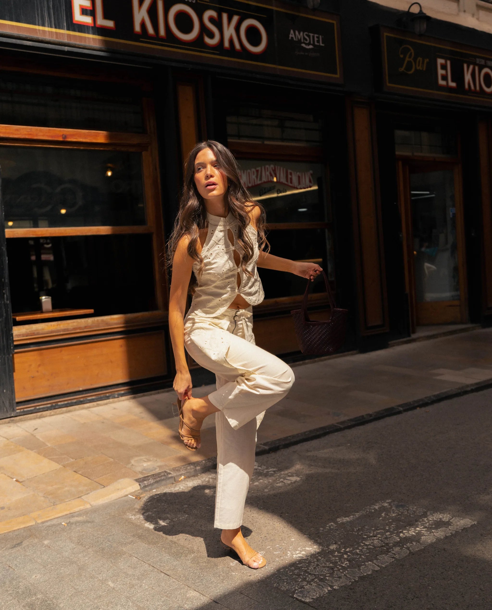 TOP LAST SUNLIGHT · BEIGE