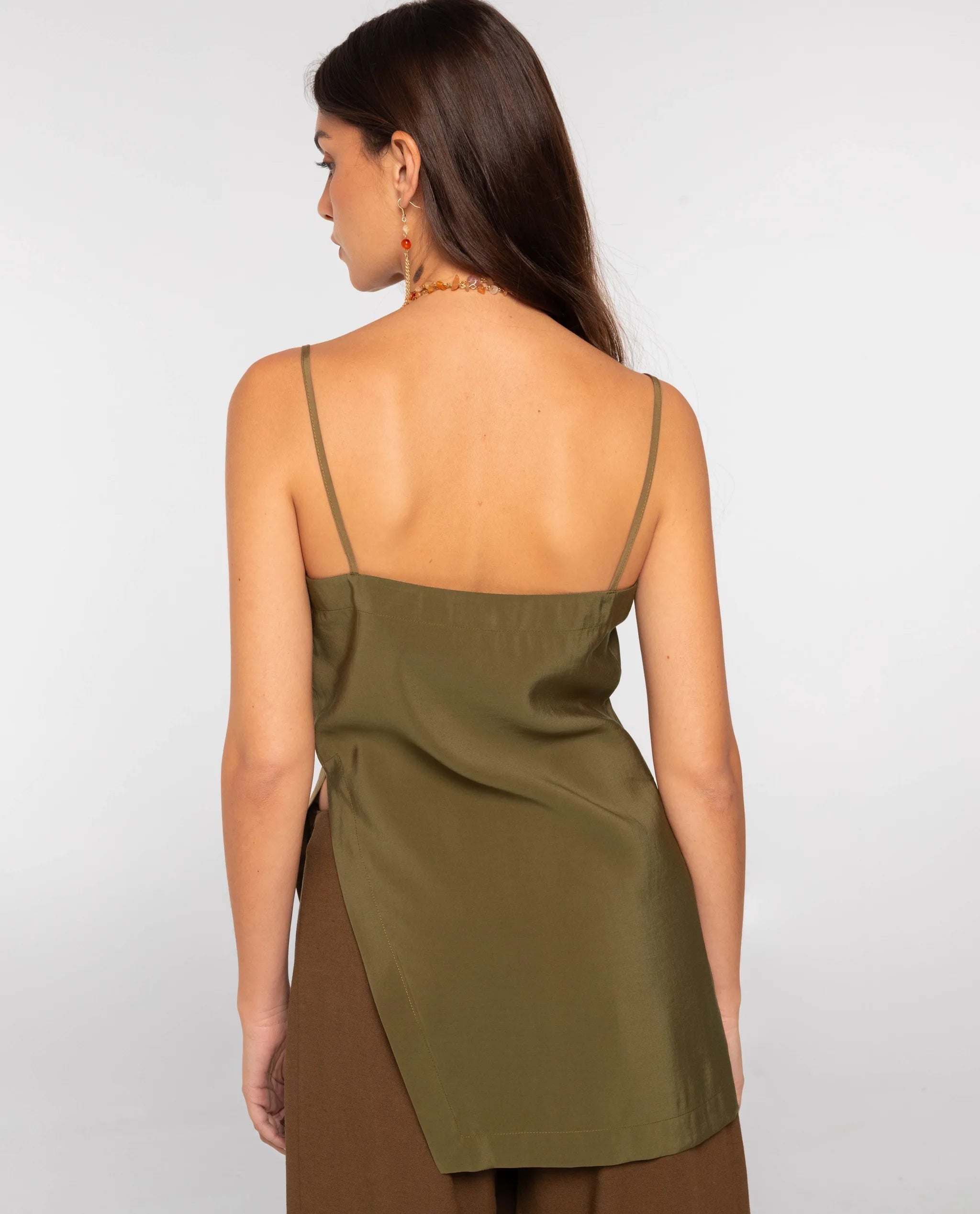 BLUSA CLOSE ENOUGH · VERDE
